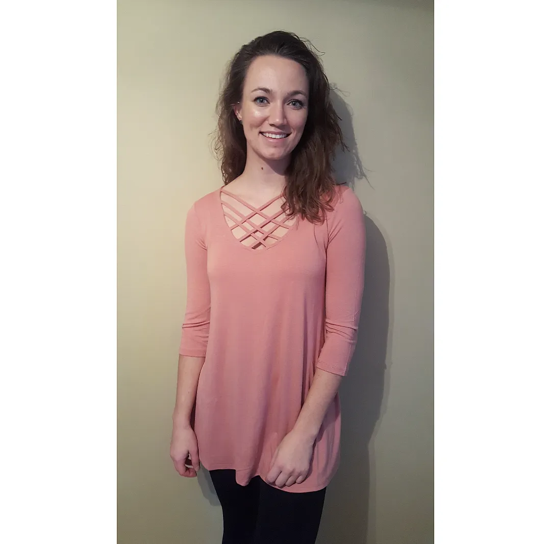 3/4 Sleeve Triple Lattice Front Top