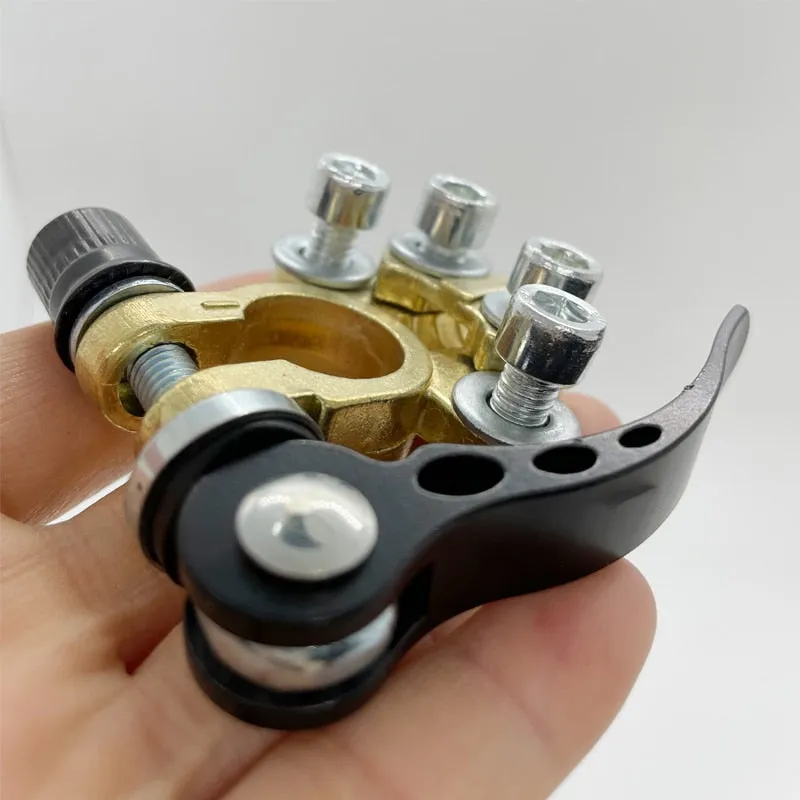 4- Way Automotive Battery Terminals Connector