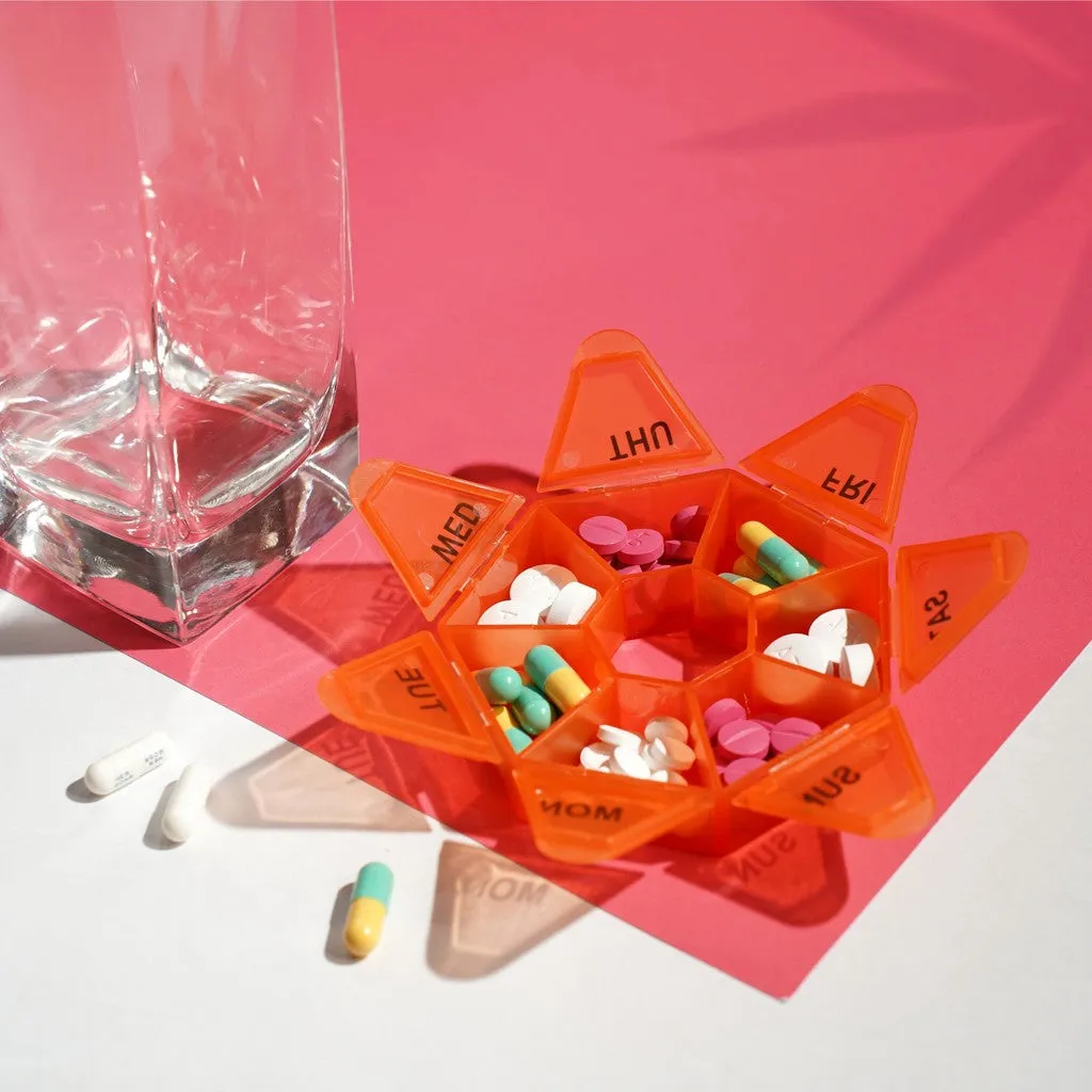 A-Dose Round Weekly Pill Organizer (7 Compartments) 1's