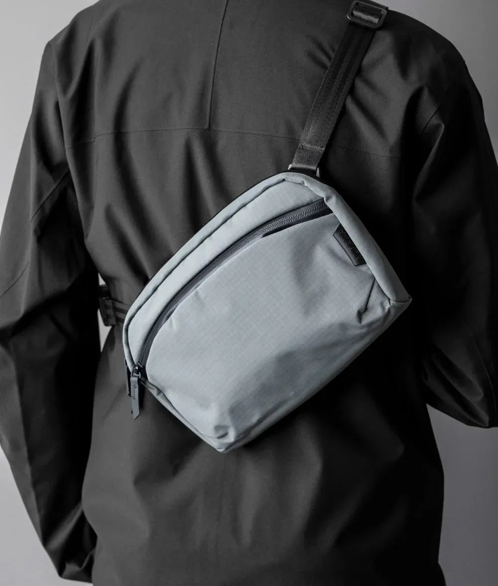 Alpaka Flight Sling 2L