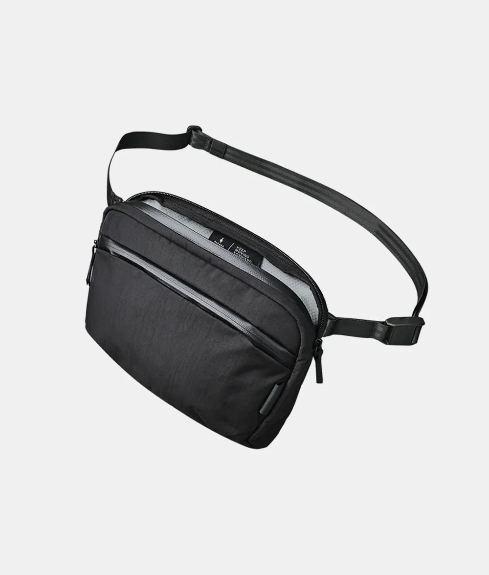 Alpaka Flight Sling 2L