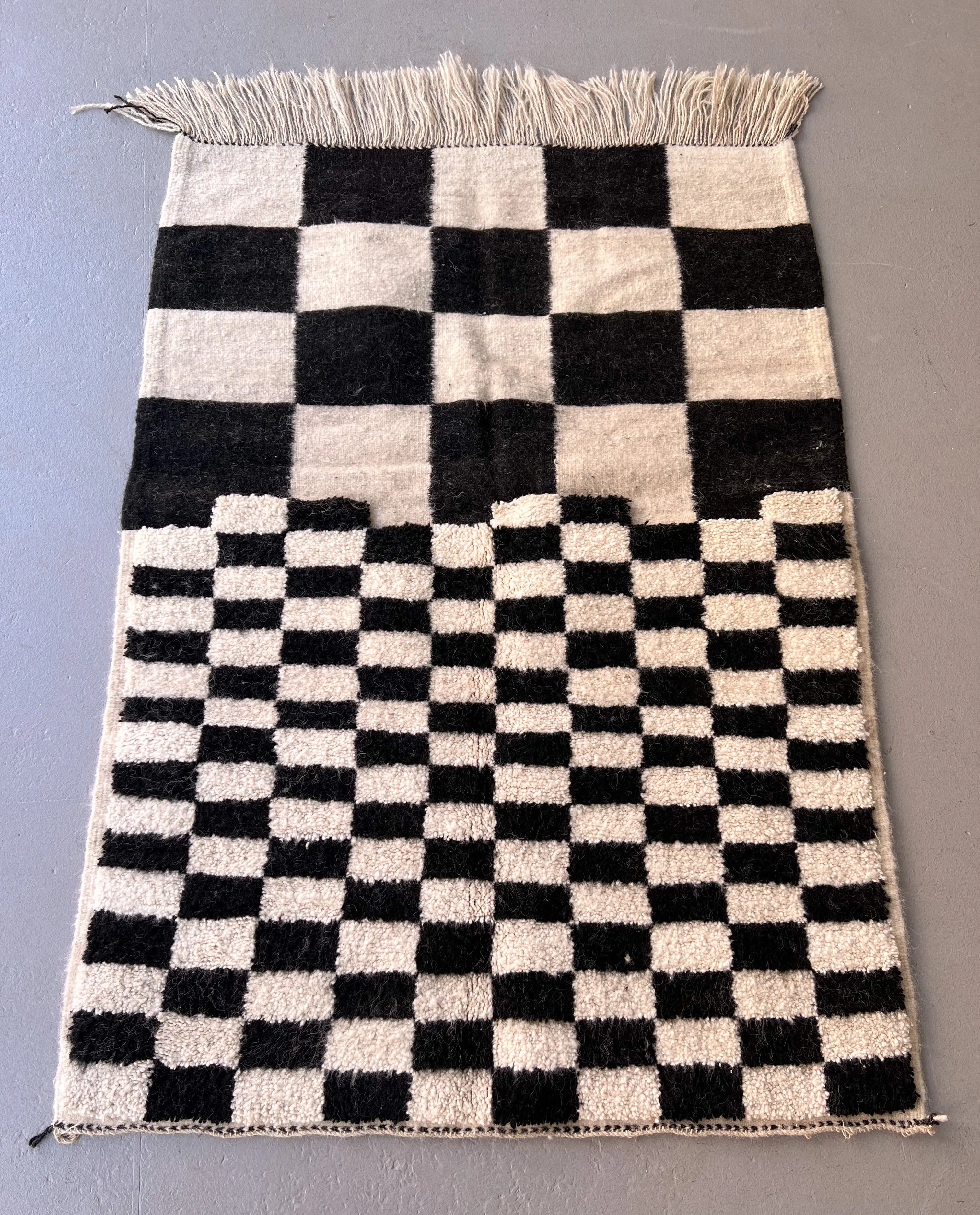 Anzal's Dimensional Lattice Rug