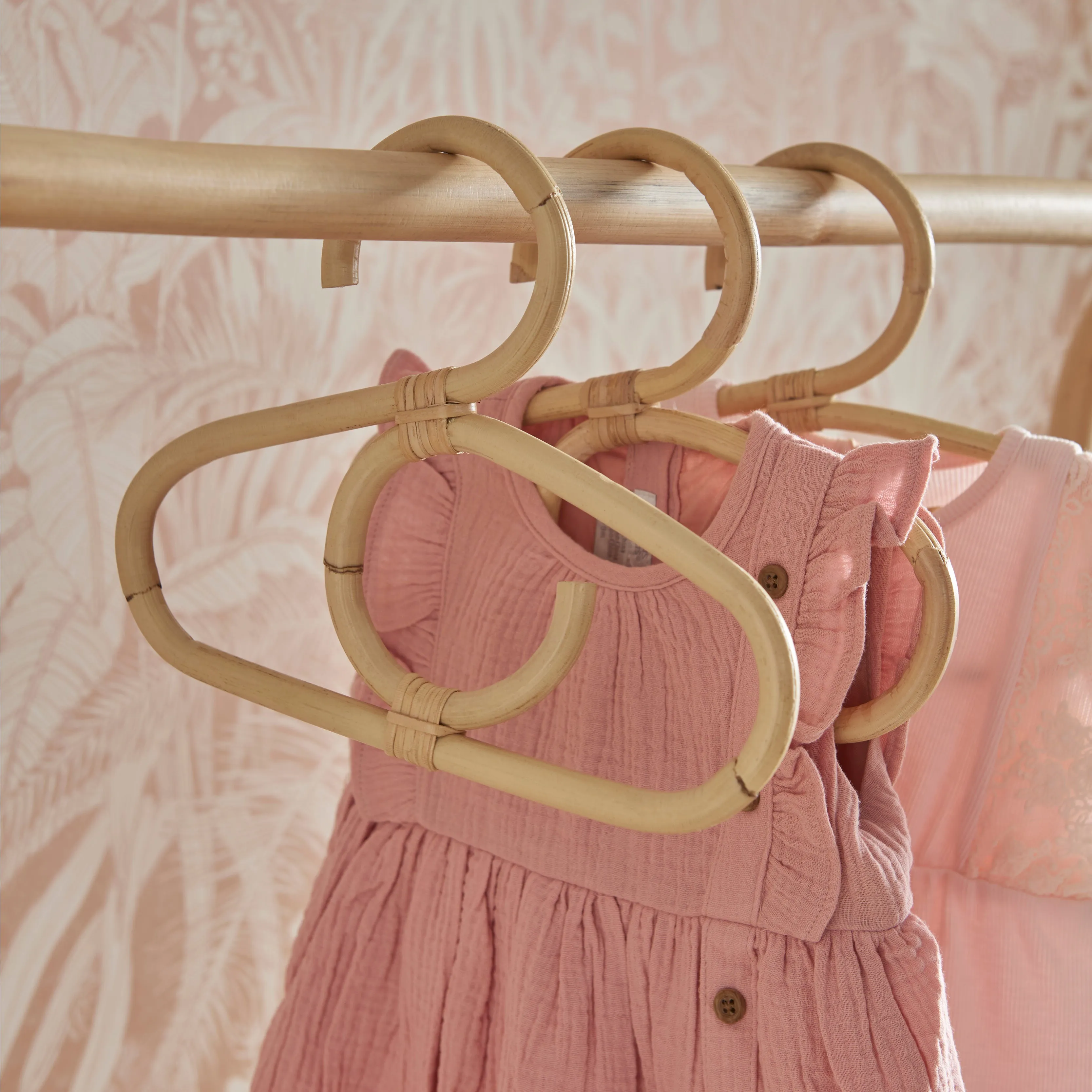 ARIA HANGER 9PC