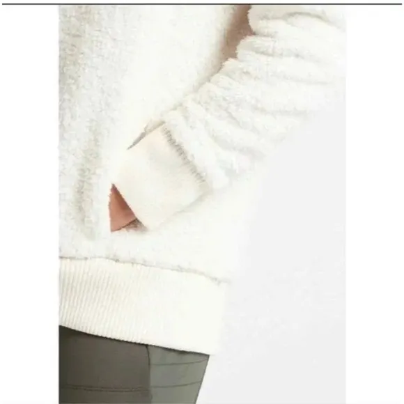 Athleta cream Talus sherpa fleece half zip pullover sweater top