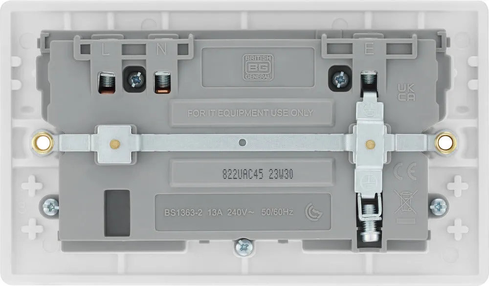 BG 822UAC45 White Round Edge 13A Double Switched Power Socket   USB A C (45W)