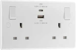 BG 822UAC45 White Round Edge 13A Double Switched Power Socket   USB A C (45W)