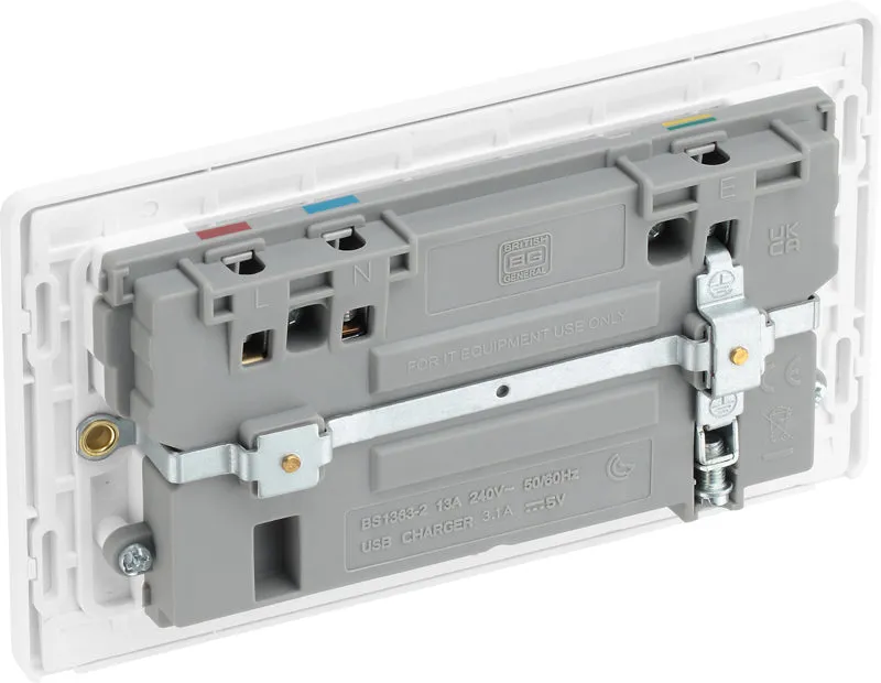 BG Evolve PCDCL22U3W 13A Double Switched Power Socket   2xUSB(3.1A) - Pearlescent White (White)