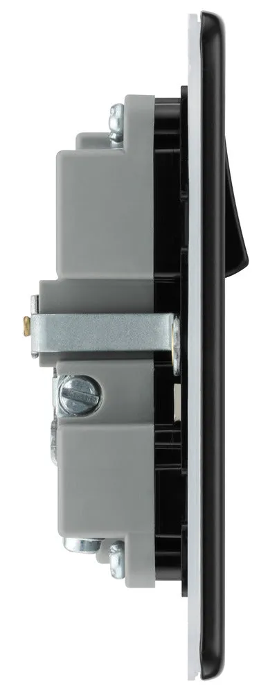 BG FFB21UAC18B Flatplate Screwless 13A Single Switched Power Socket   USB A C (18W) - Matt Black   Black Insert