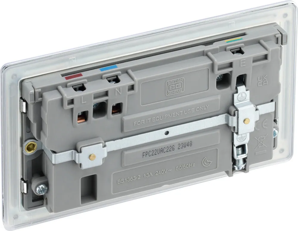 BG FPC22UAC22G Flatplate Screwless 13A Double Switched Power Socket   USB A C (22W) - Polished Chrome   Grey Insert