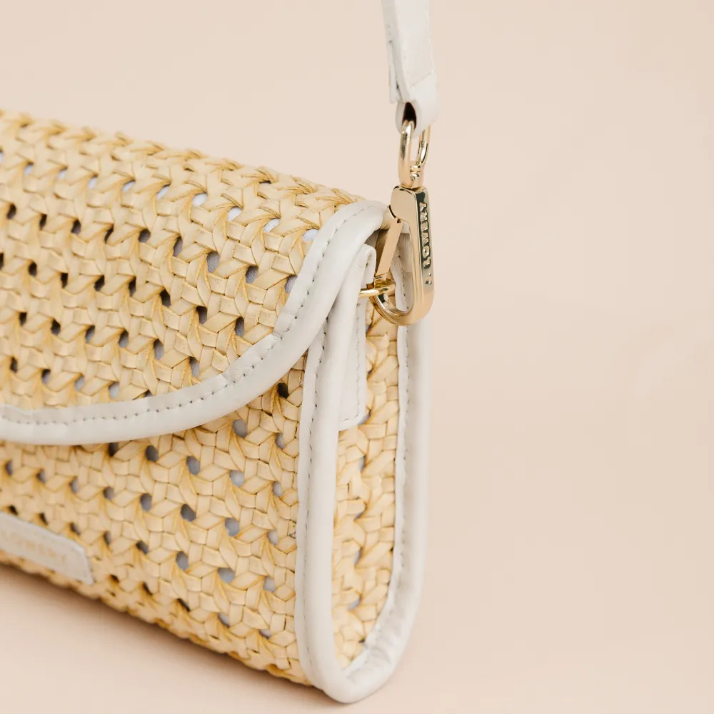 BYRDIE | Natural Cane