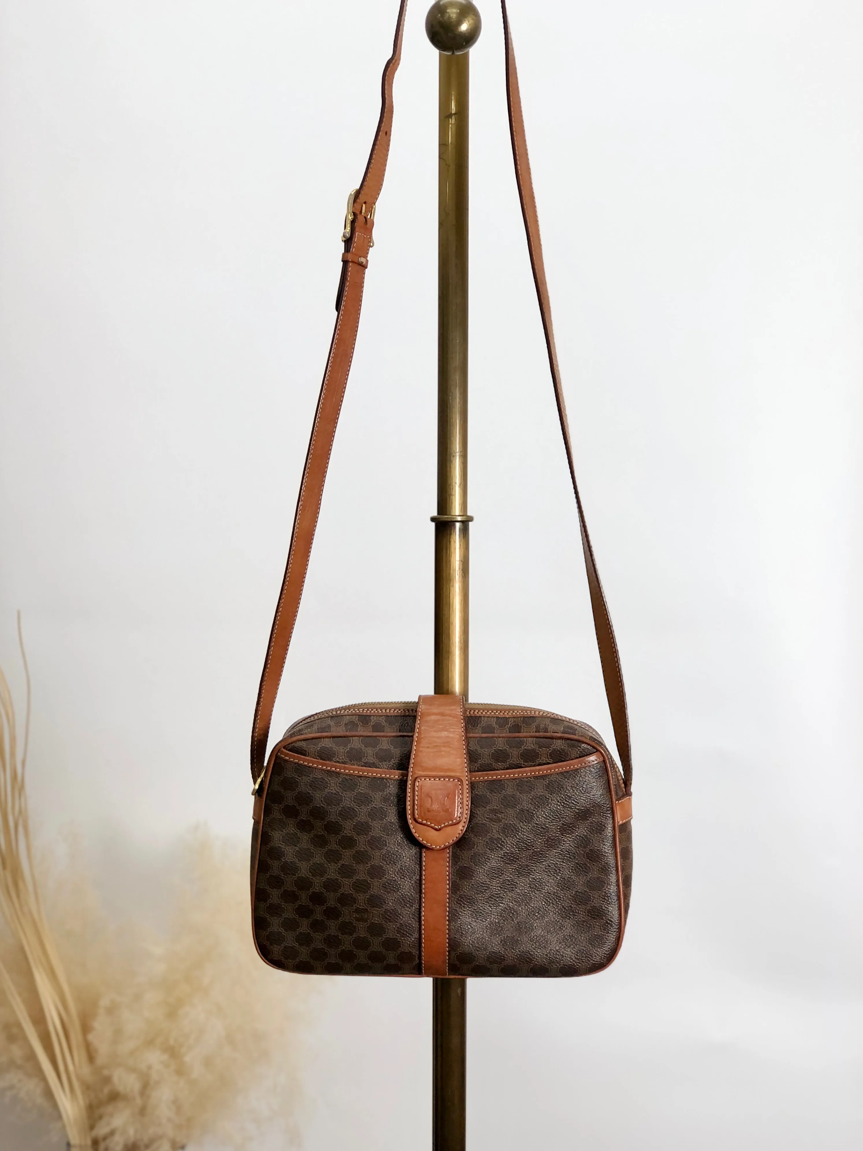 CELINE Macadam Blason Shoulder bag Brown Vintage ynpxcn