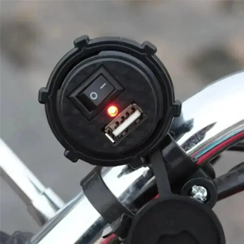 CHARGEUR USB ÉTANCHE 12V-24V