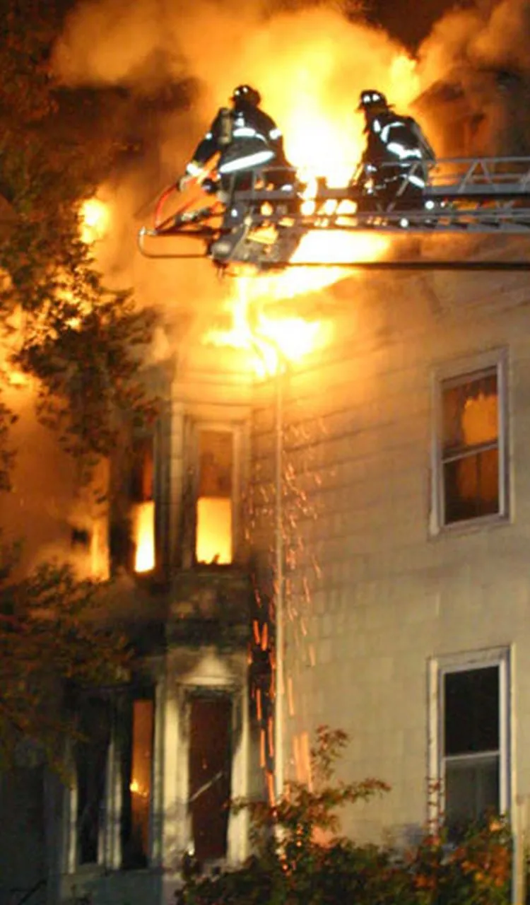 Comfort Carrier Evacuation Bundle for Multi-story Buildings