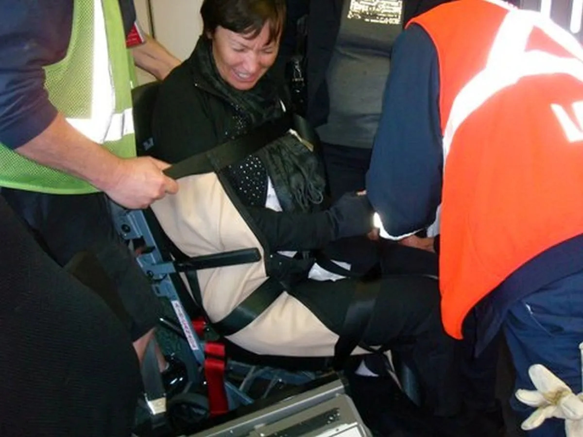 Comfort Carrier Evacuation Bundle for Multi-story Buildings
