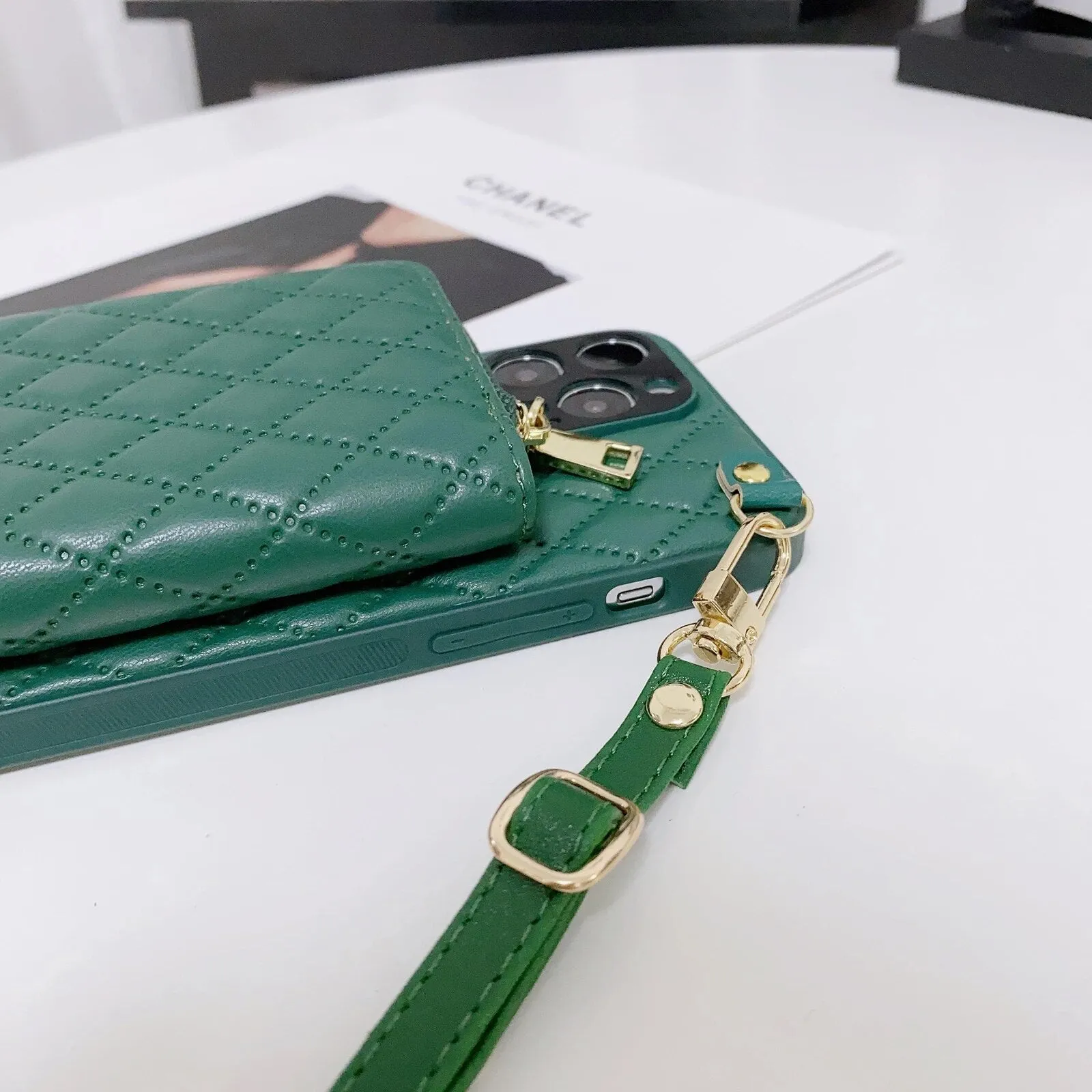 Diamond Lattice Zipper Leather Purse iPhone Case
