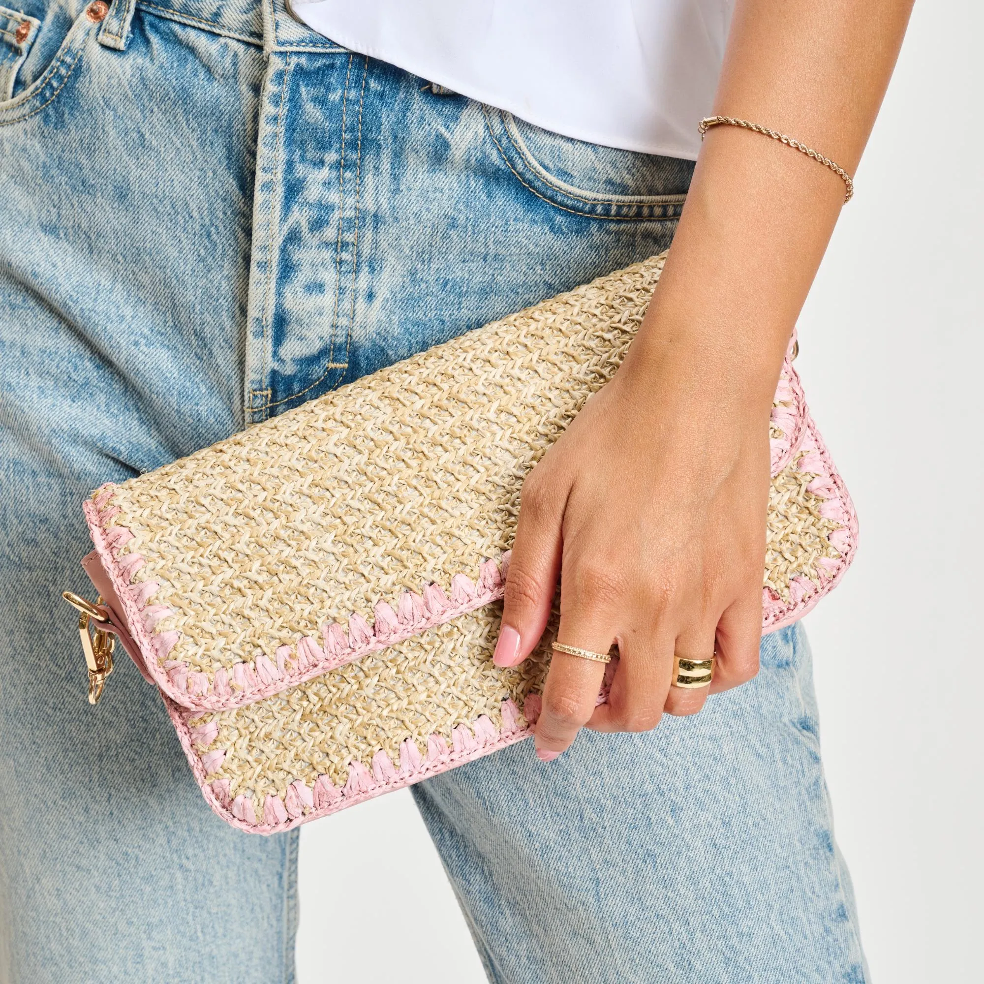 Exotique Crossbody