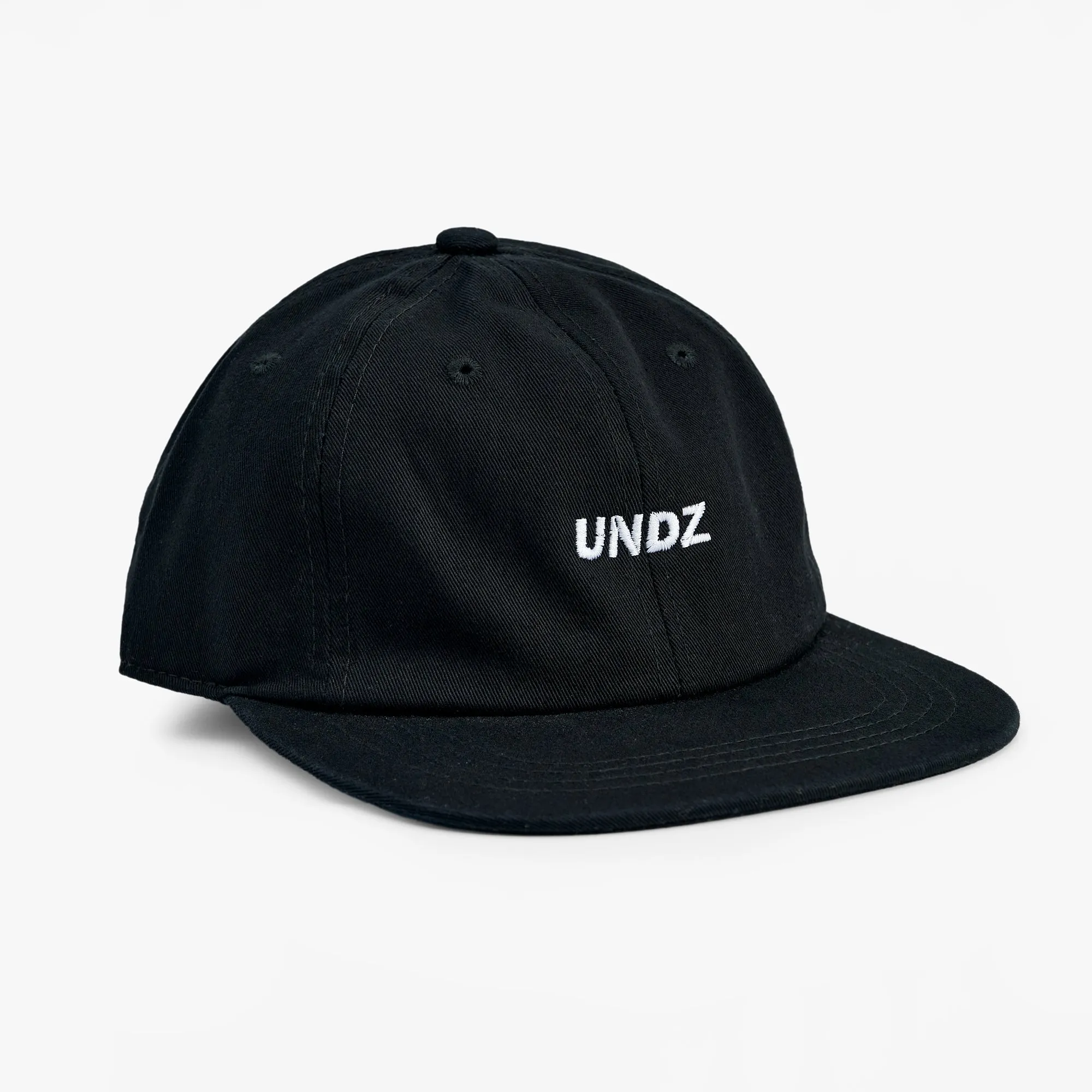 FLAT BILL HAT BLACK - UNDZ