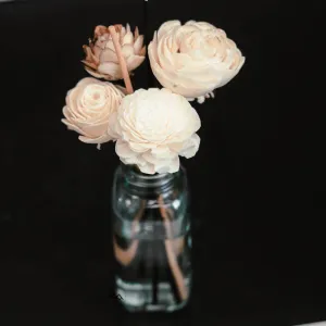 Flower Reed Diffuser - Fraser & Fir Needle