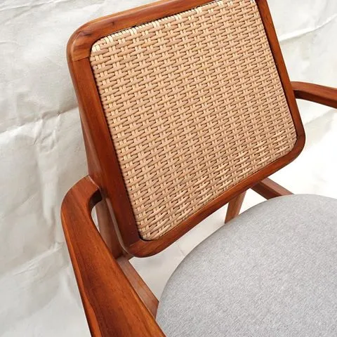 Gedhe Teak and Rattan Facelift Chair