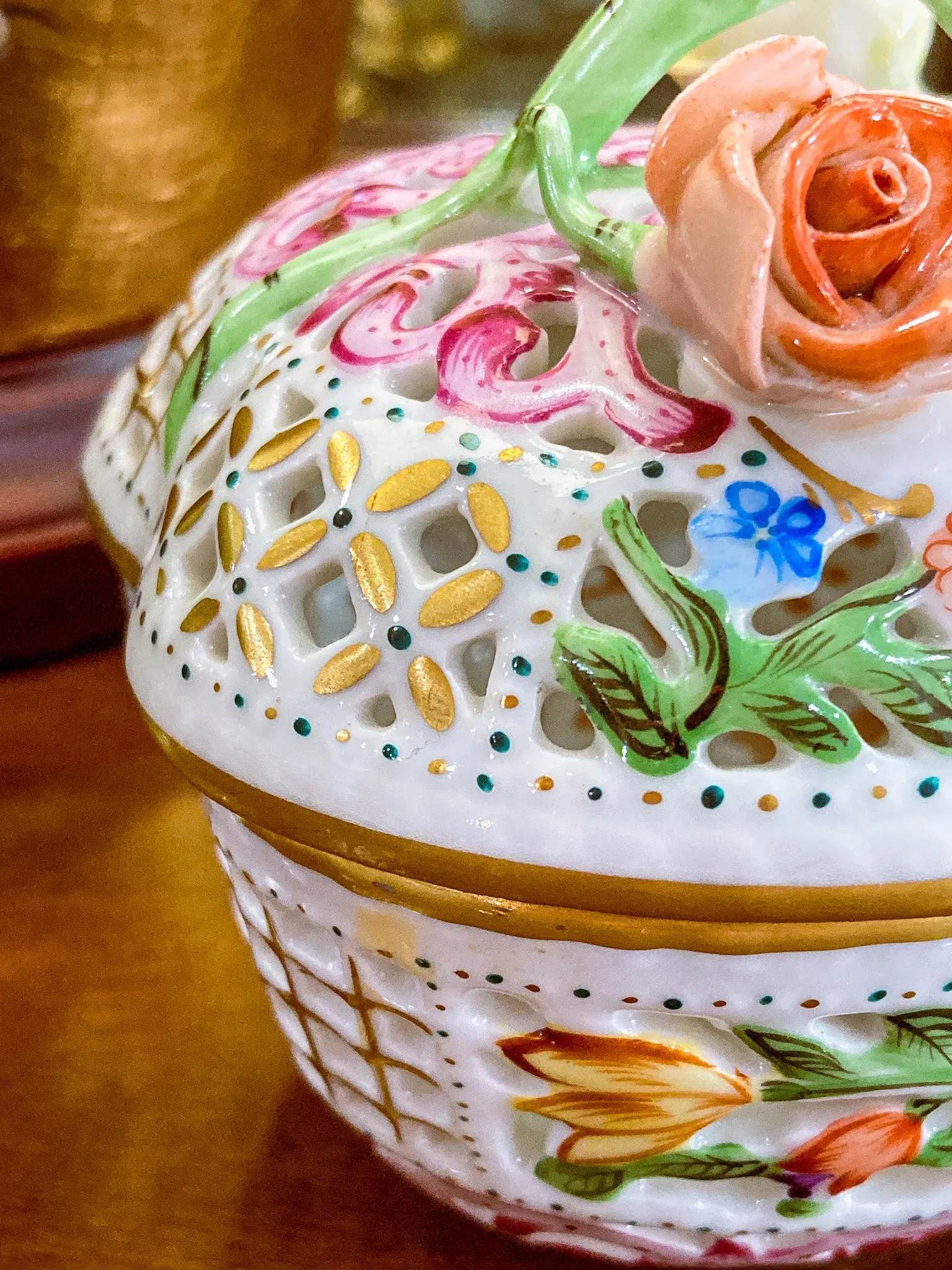 Herend Hand Painted Floral Lattice Reticulated Porcelain Rose Heart Box