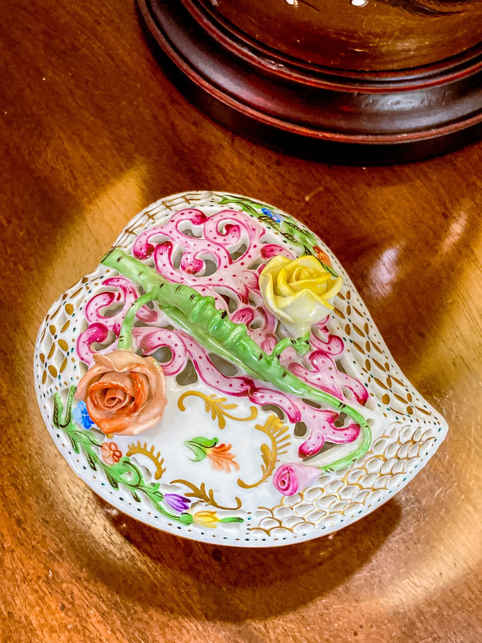 Herend Hand Painted Floral Lattice Reticulated Porcelain Rose Heart Box