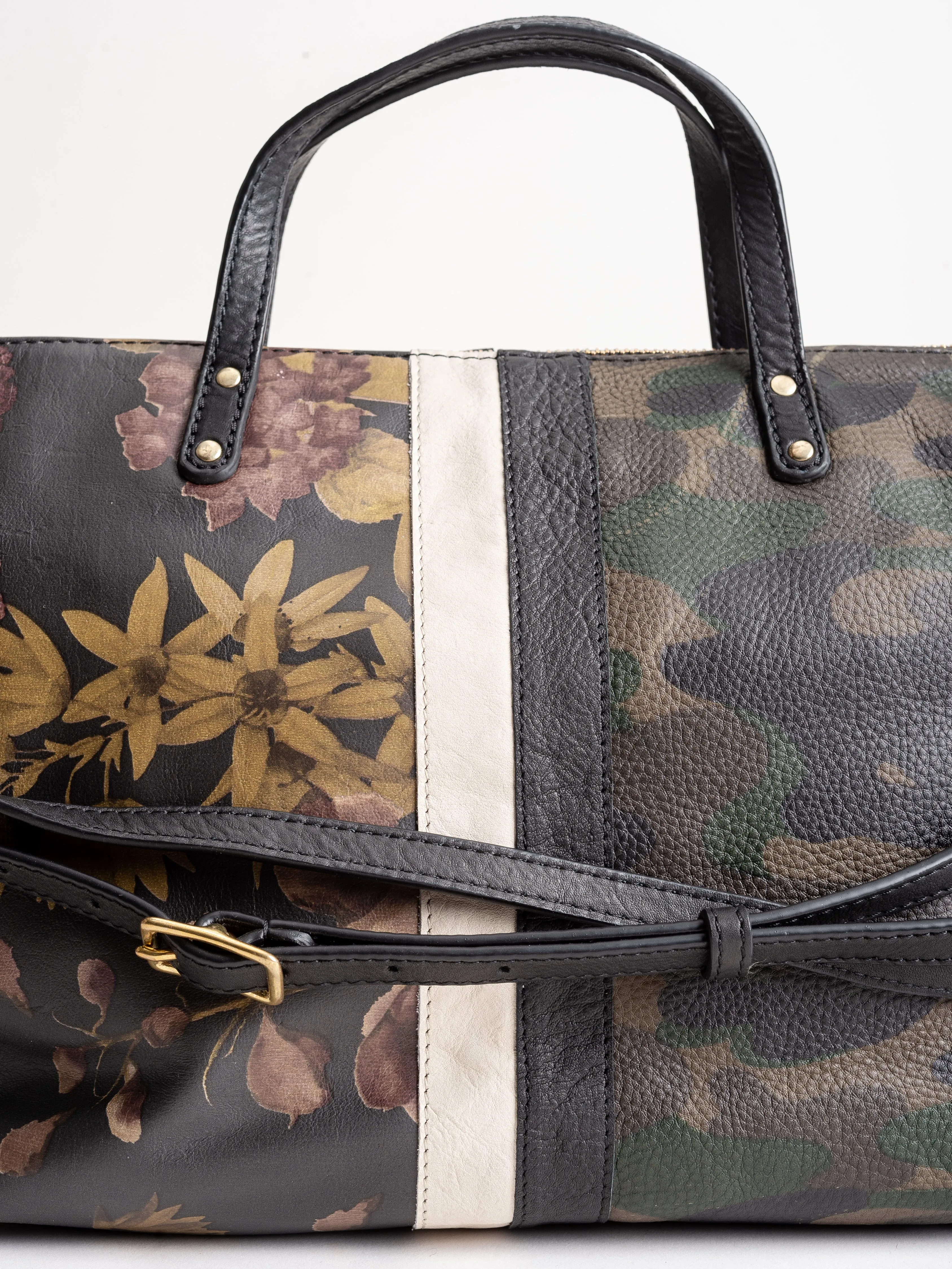 holdall - peony/dark camo