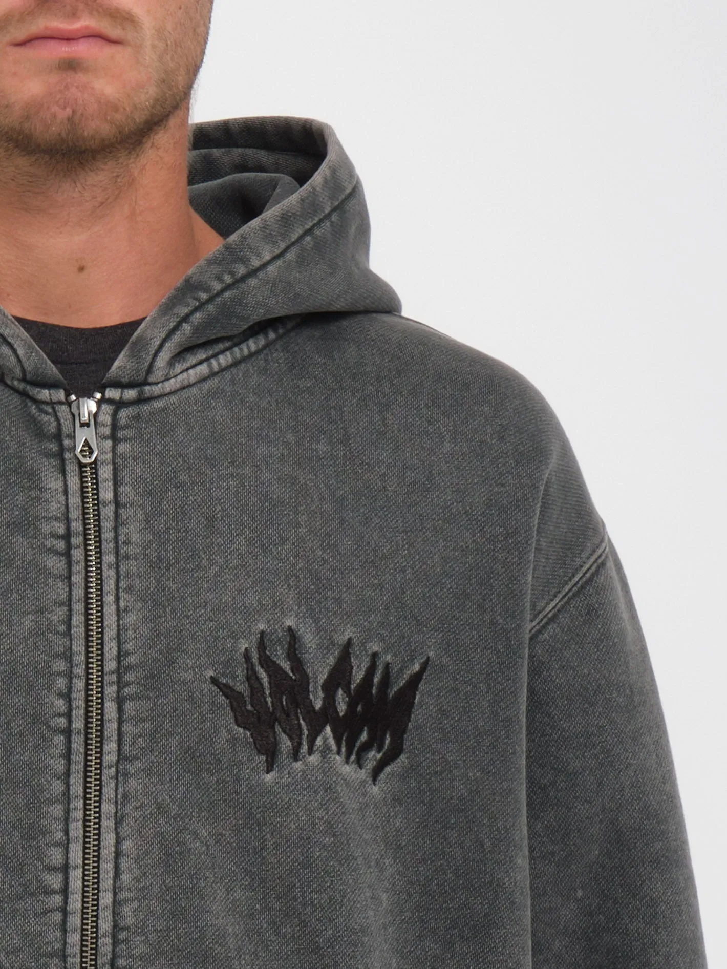 Issanka Zip Hoodie - BLACK