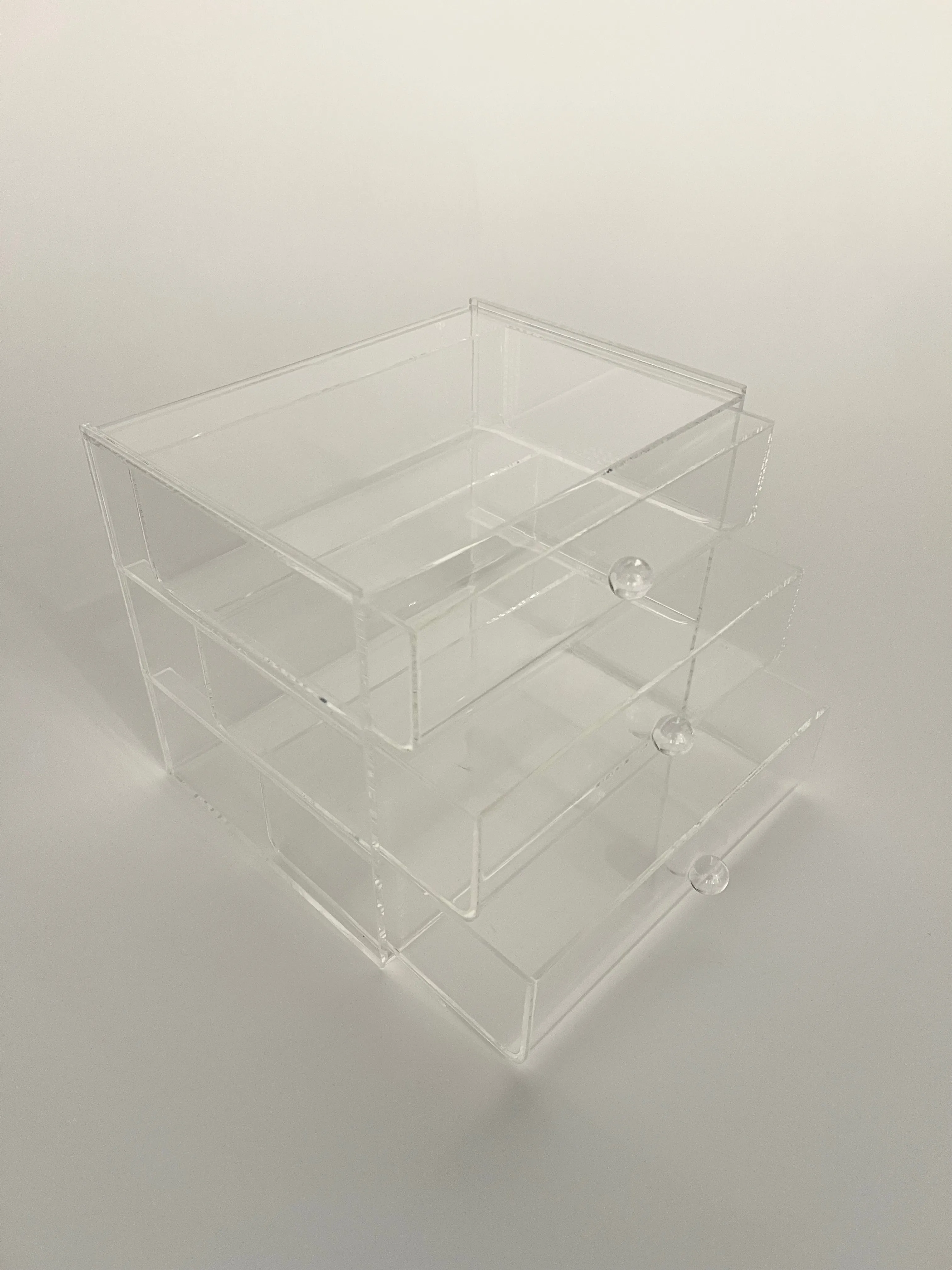Jewelry Organizer with 3 Drawers