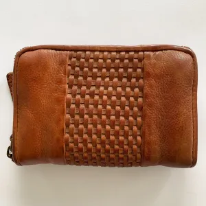 Ladies Pearl Wallet