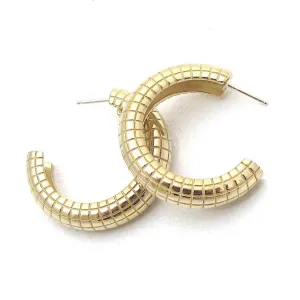 Lattice Hoops