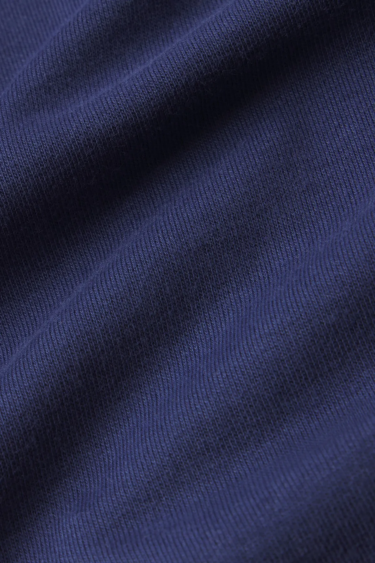 Leisure Quarter Zip in English Navy
