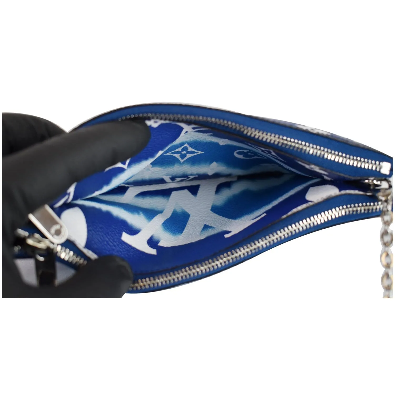 LOUIS VUITTON Escale Pochette Double Zip Chain Pouch Bag Blue