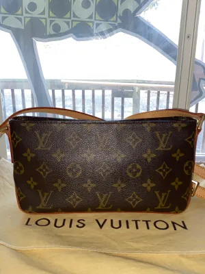 Louis Vuitton Trotteur Monogram Canvas Crossbody