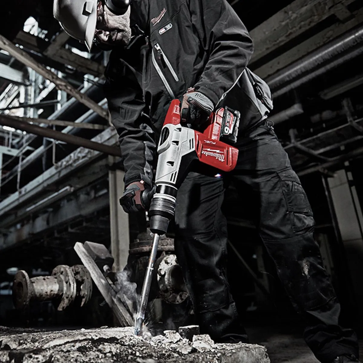 M18 FUEL M18CHM-902C 40mm SDS-Max Drilling and Breaking Hammer Drill / Chipping Hammer Breaker