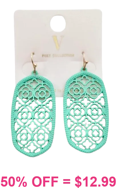 Mint lattice cutout oval earrings