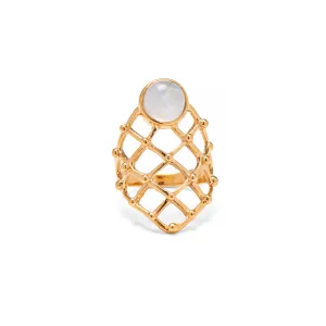 Moonstone Lattice Ring in Gold