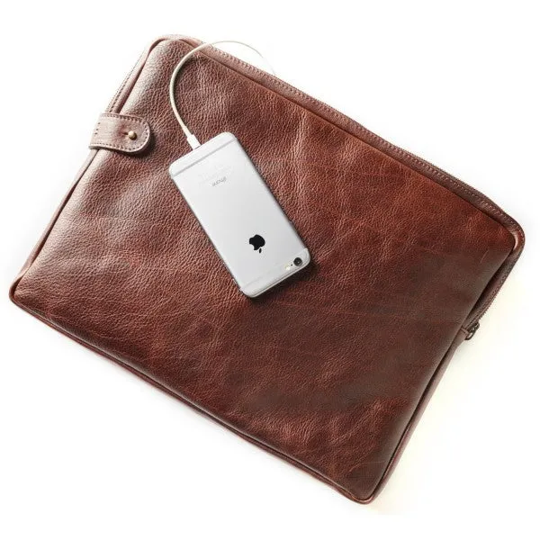 Moore and Giles Laptop Sleeve with Rechargable Battery, Titan Milled Brown