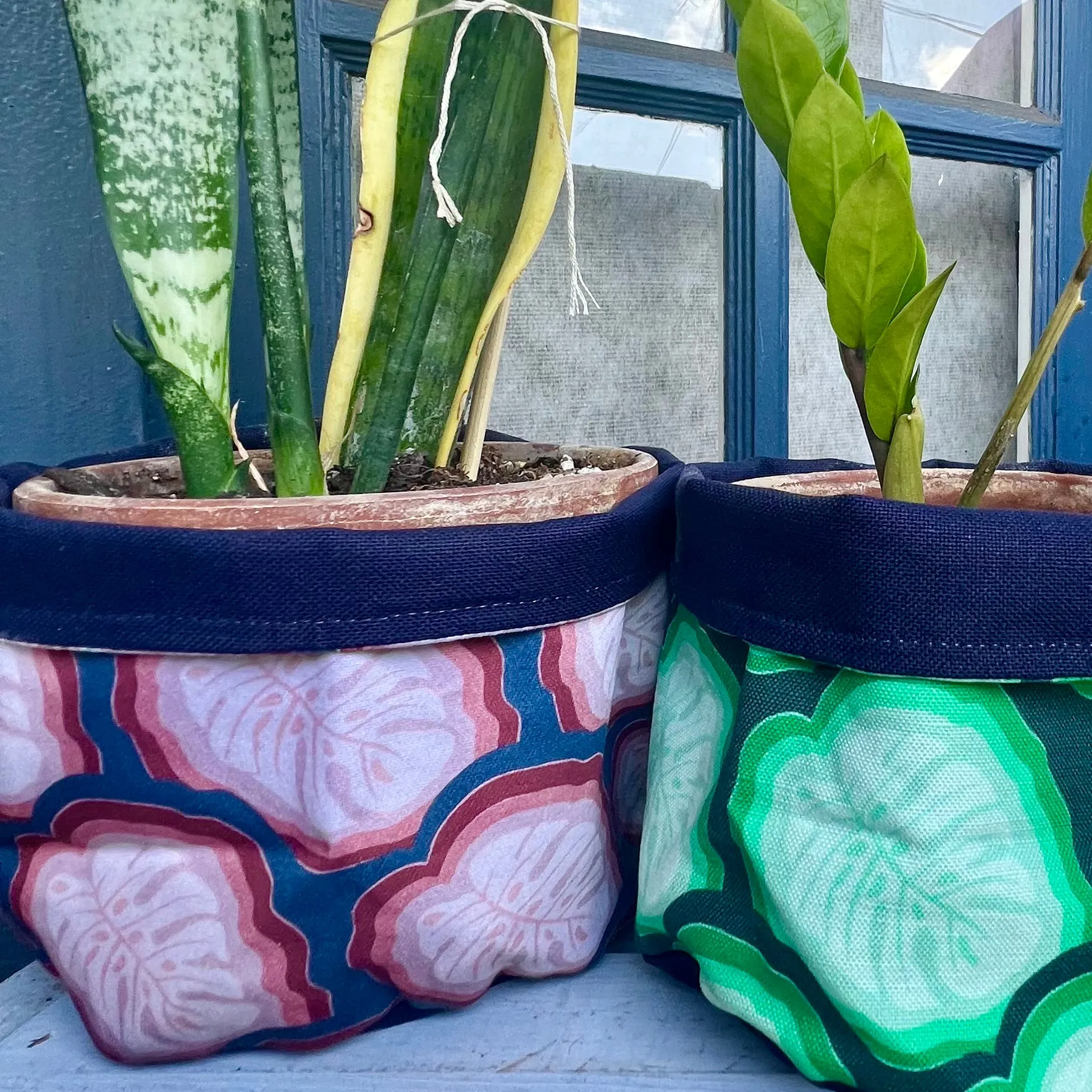 Navy Monstera Fabric Organizer/Plant Sack