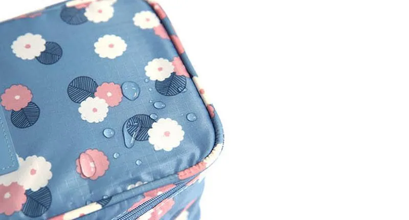 New waterproof clothes organizer