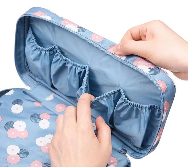 New waterproof clothes organizer