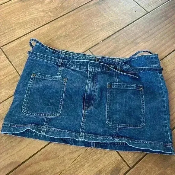 Pilcro '90s Micro Denim Skirt size 16