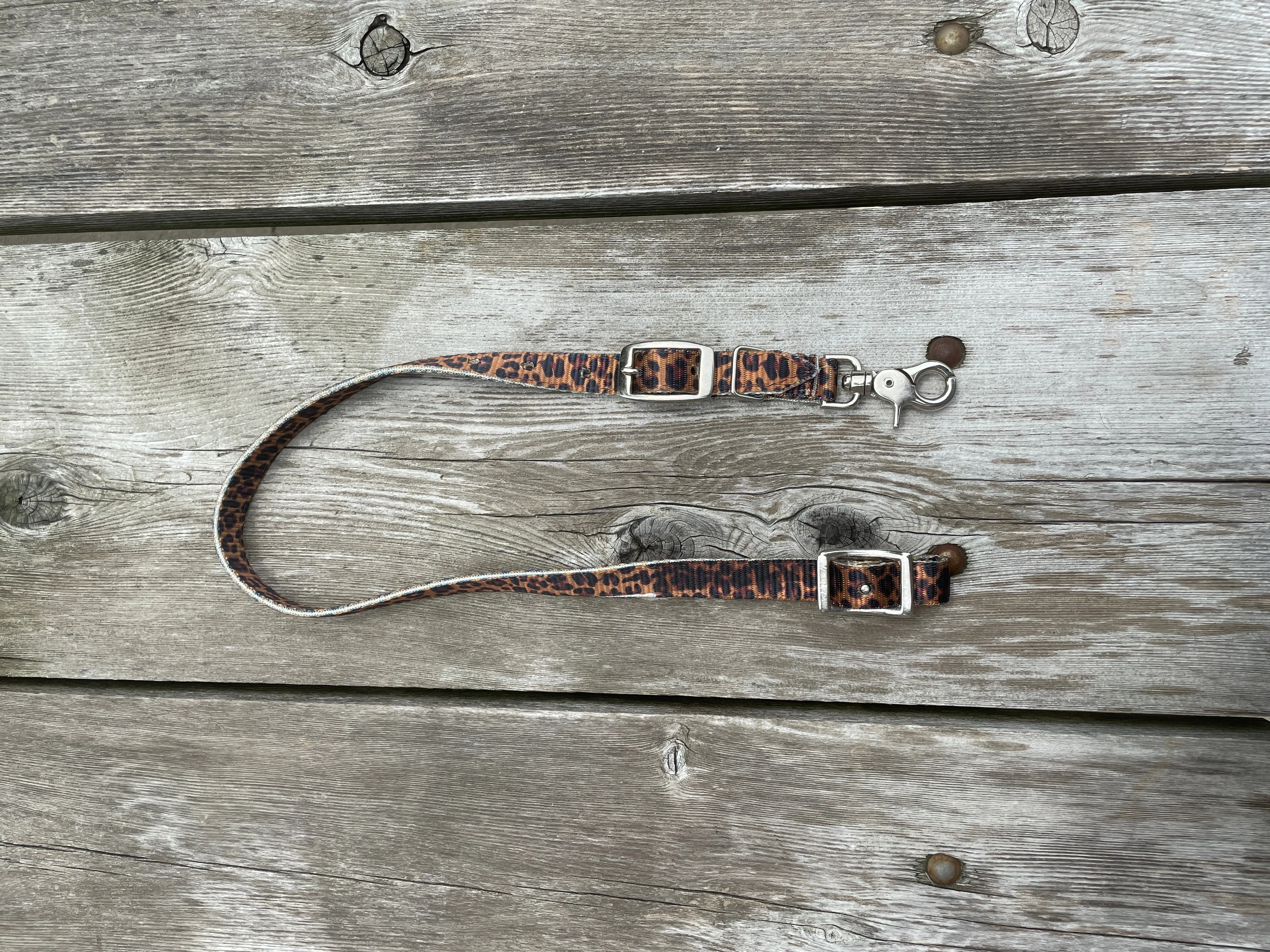 Premium Nylon wither strap with Cheetah Print