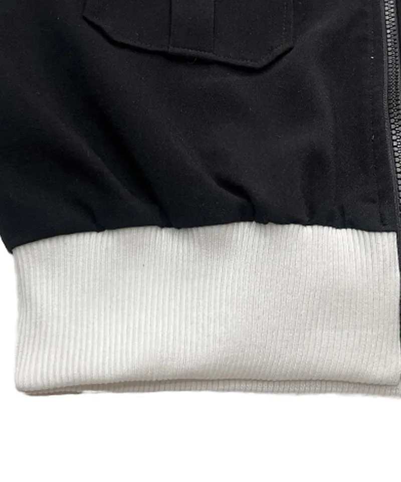 Q.C PLAY: Pintuck Pocket Shirring Zip-up  Vest - Black