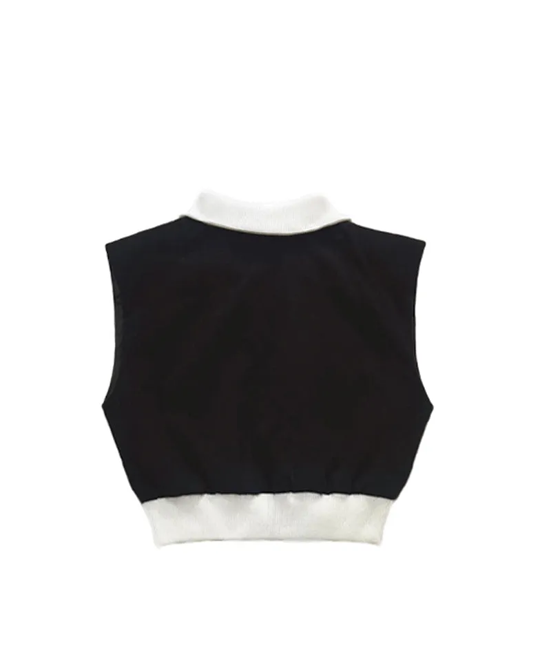 Q.C PLAY: Pintuck Pocket Shirring Zip-up  Vest - Black
