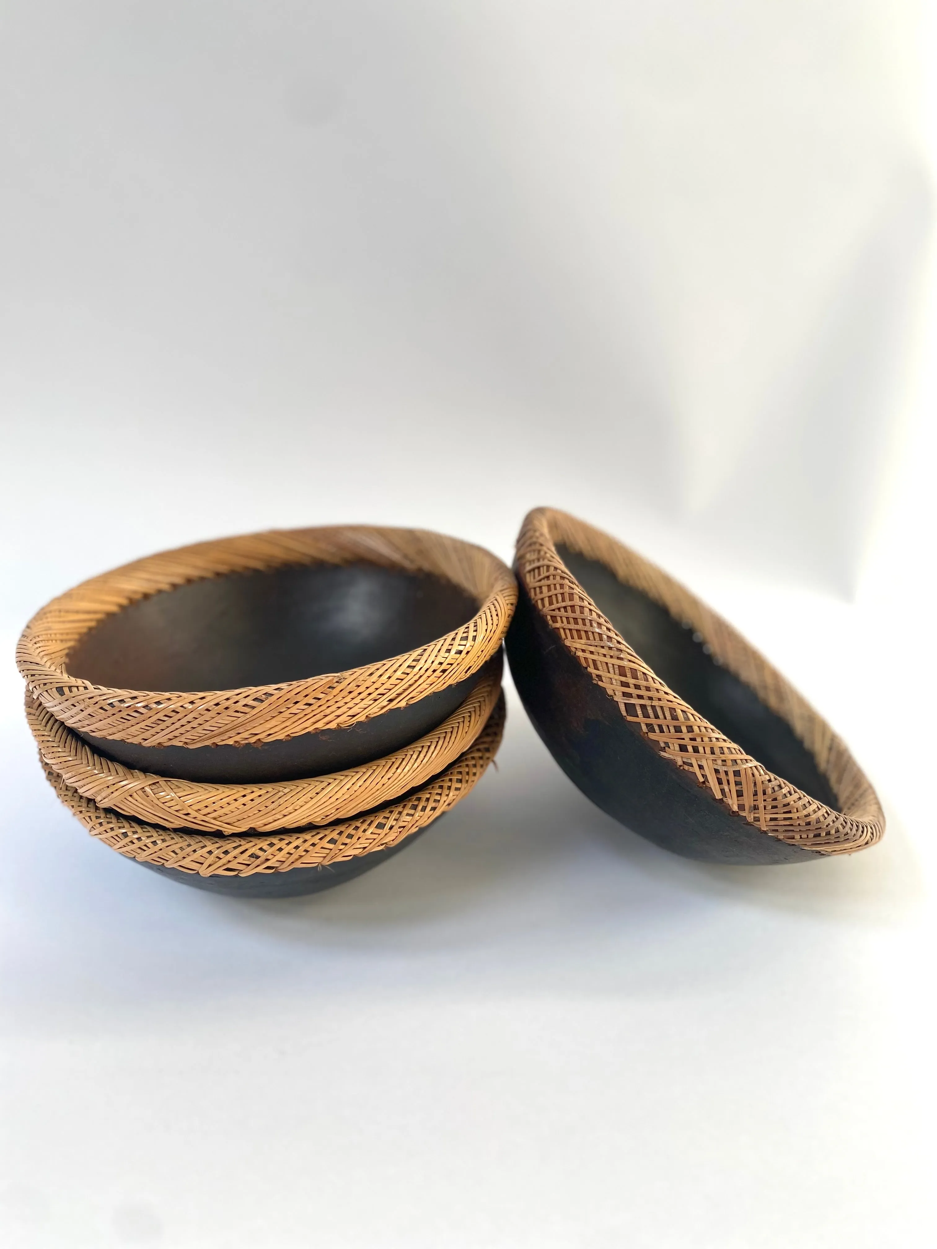 RATTAN EDGED CERAMIC BOWL