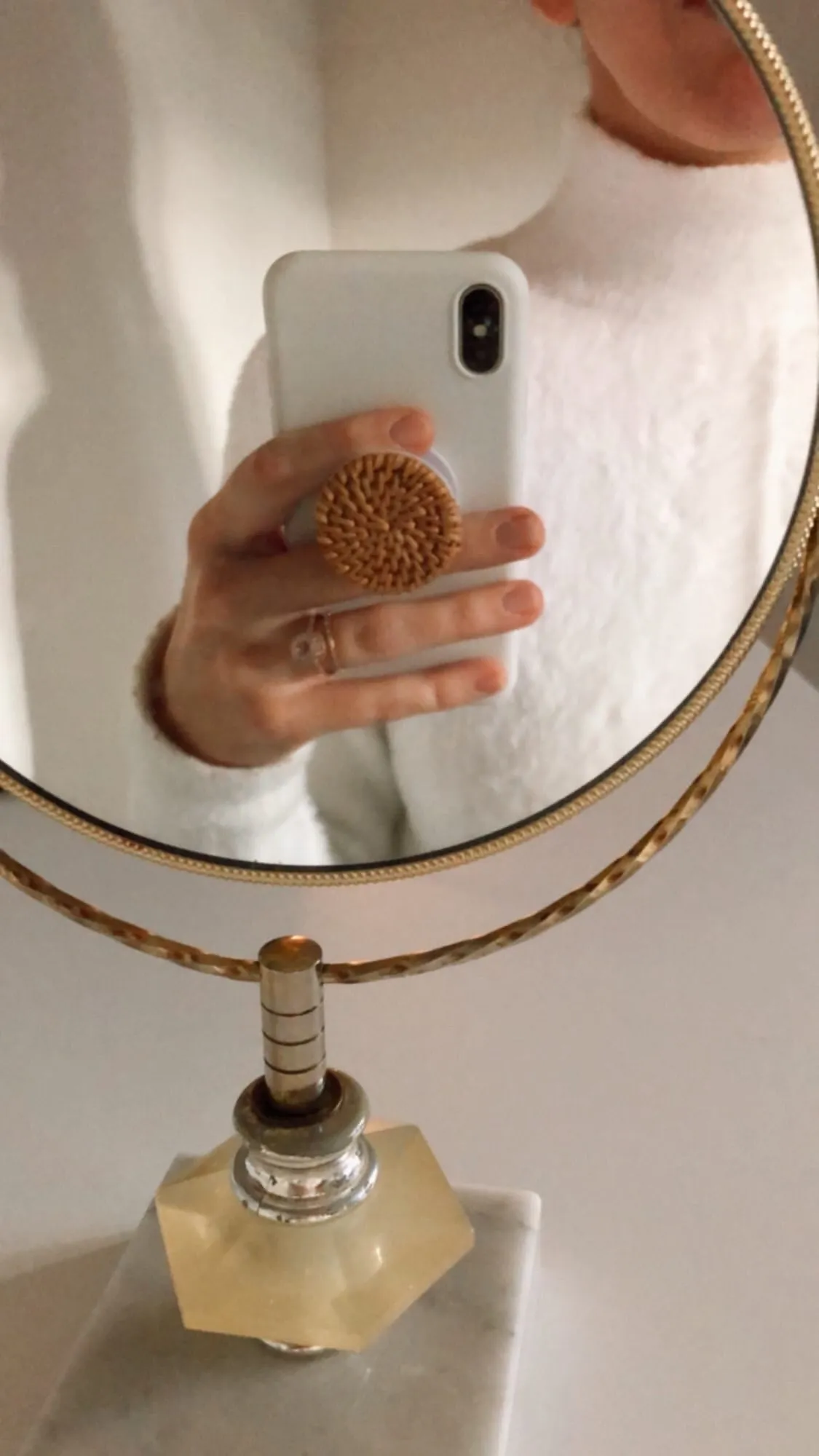 Rattan Phone Pop socket- phone grip