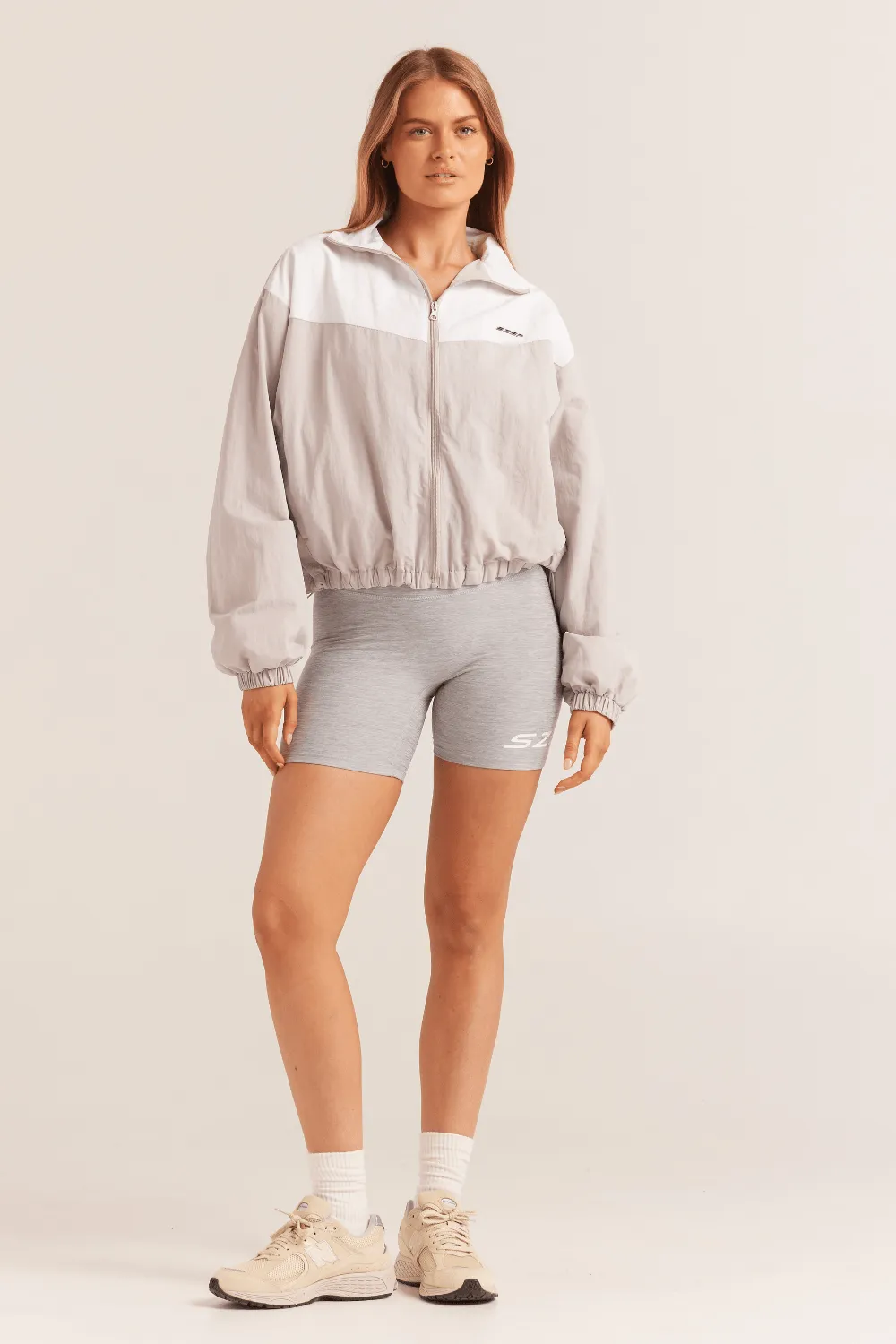 Routine Jacket - Light Grey / White