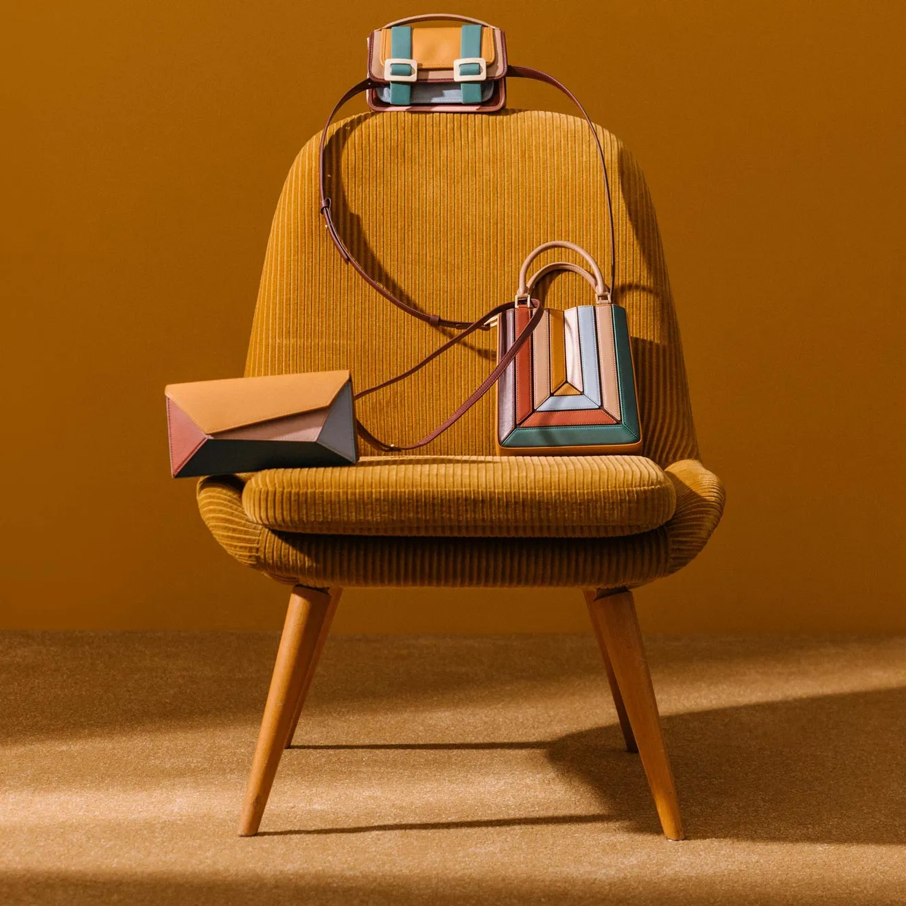 Sera Tall Tote Mini - Retro