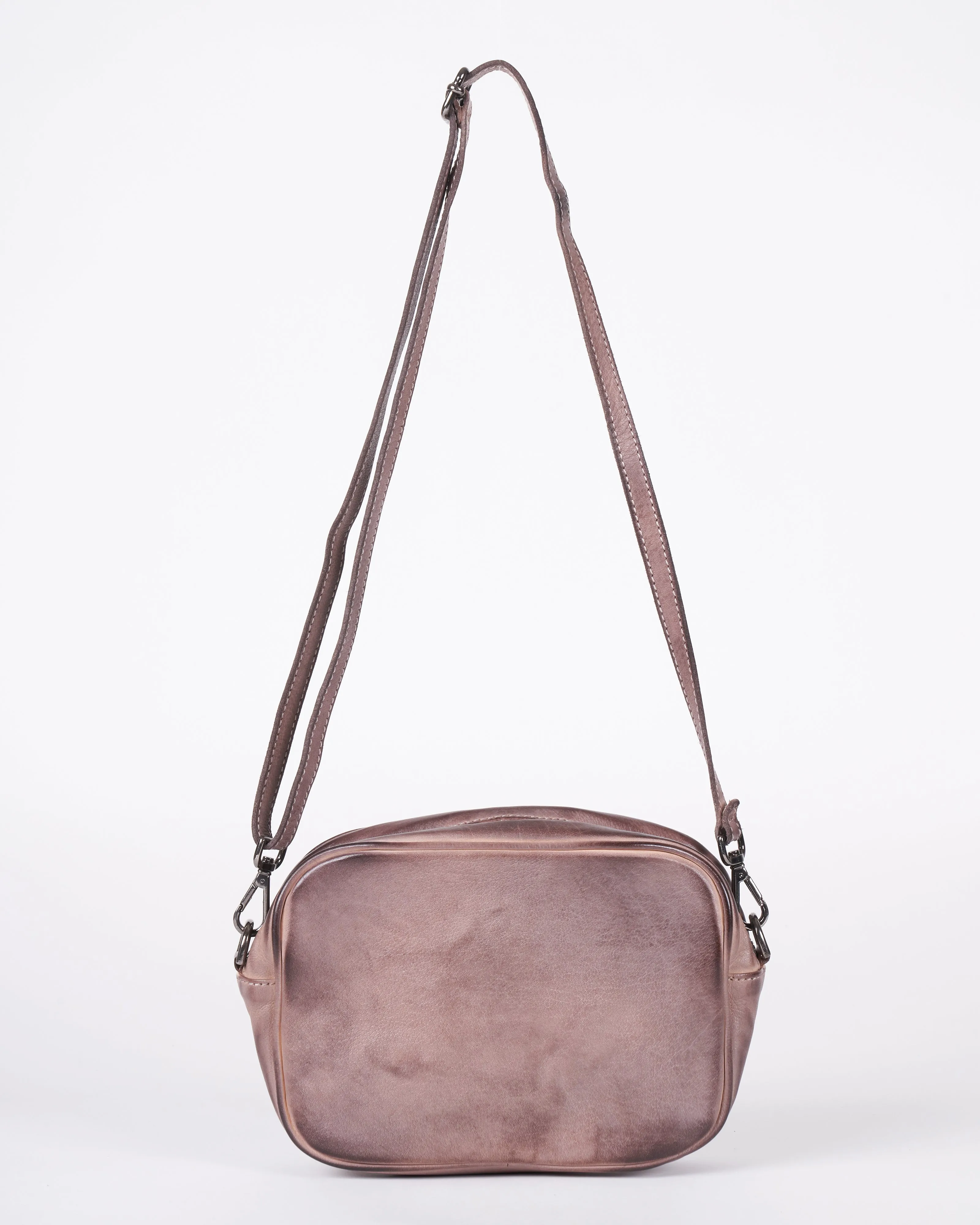 small crossbody - taupe wax
