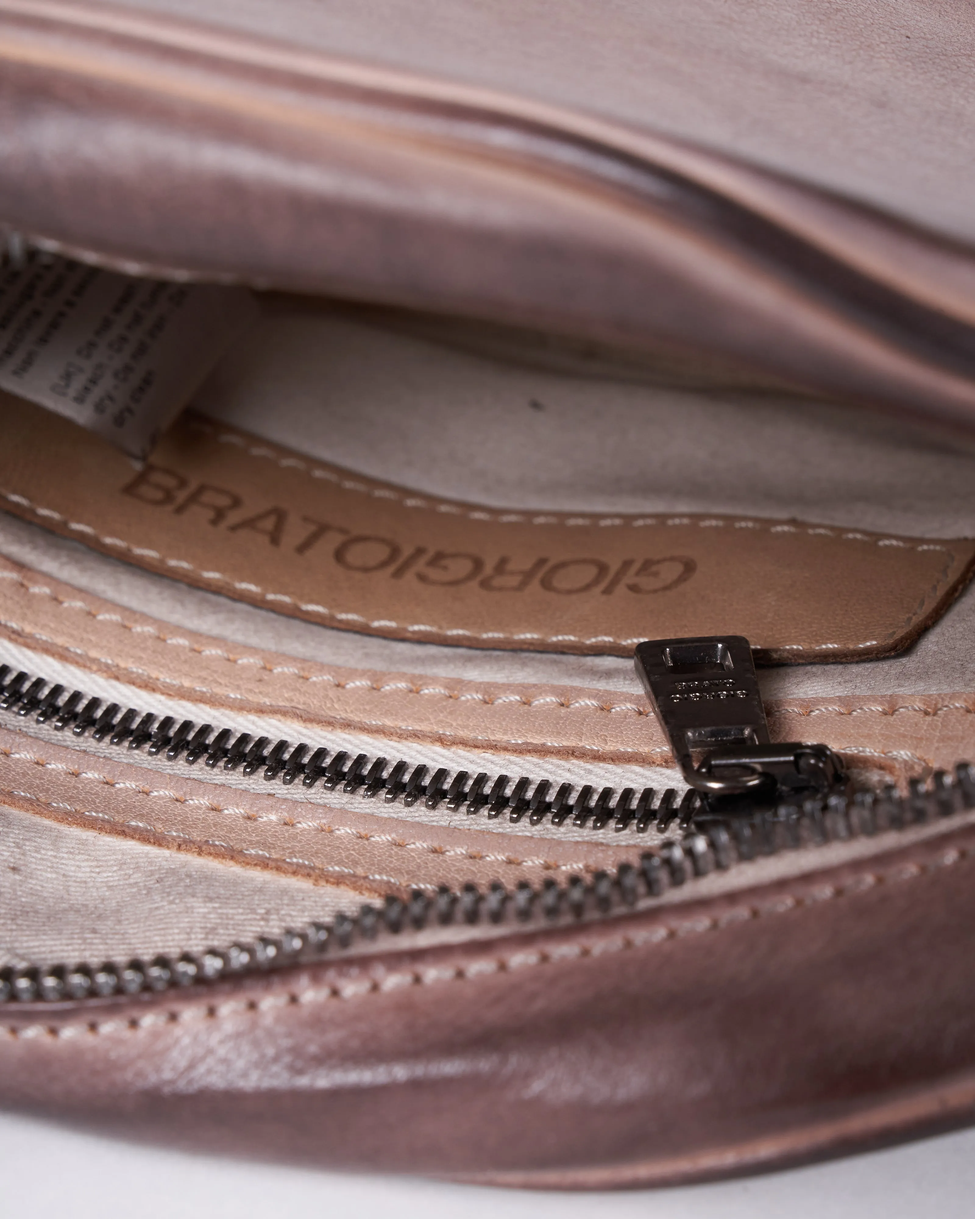 small crossbody - taupe wax